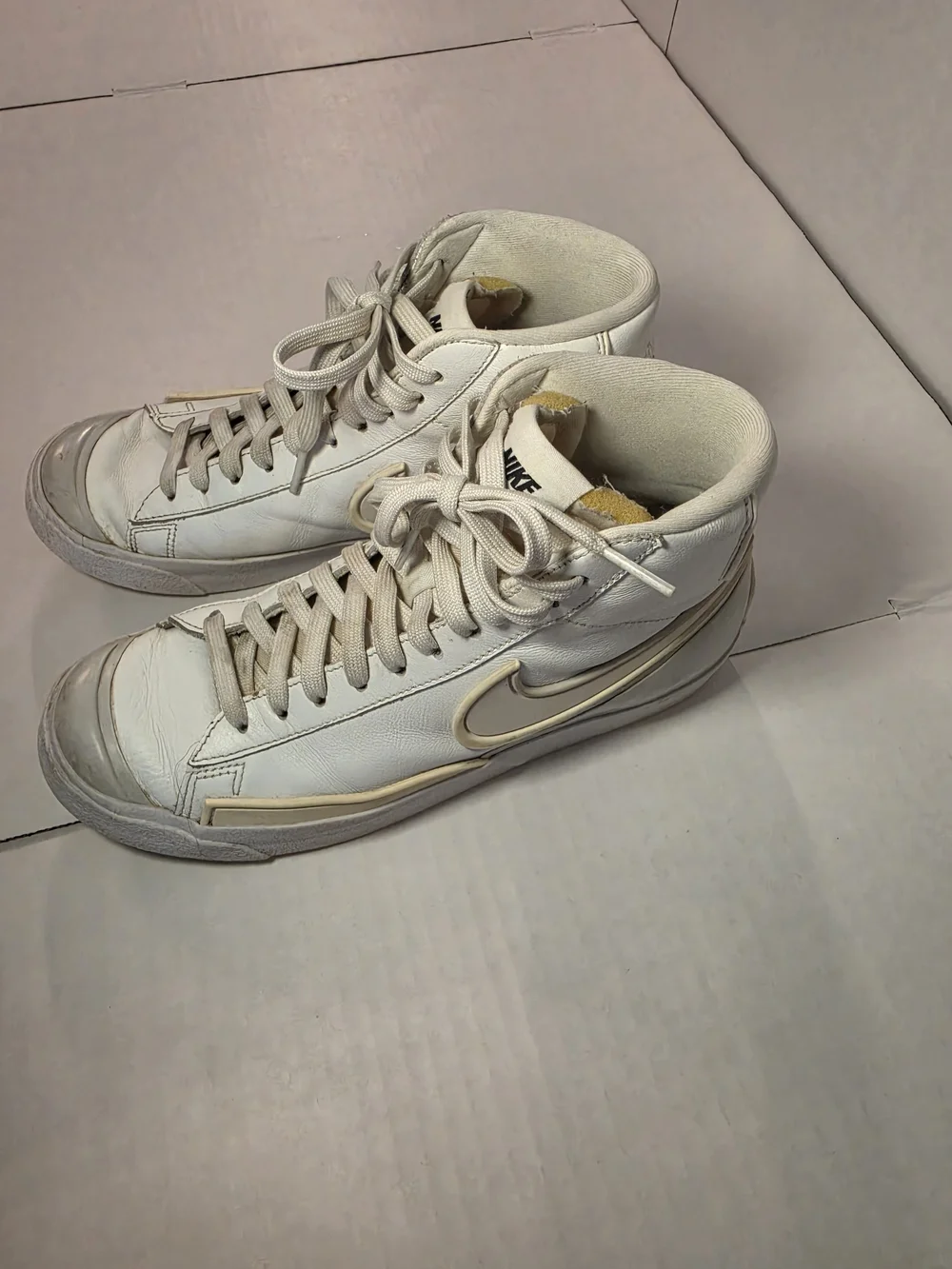 Nike Blazer Mid 77